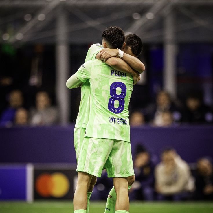 spllcaster's tweet photo. "the one who has always been there for me when i was going through tough times."  

"from the start we had a very good relationship and i think that last a lifetime."  

"the only one i haven't been able to bring is pedri, whom i miss very much." https://t.co/9ouJj6gM39