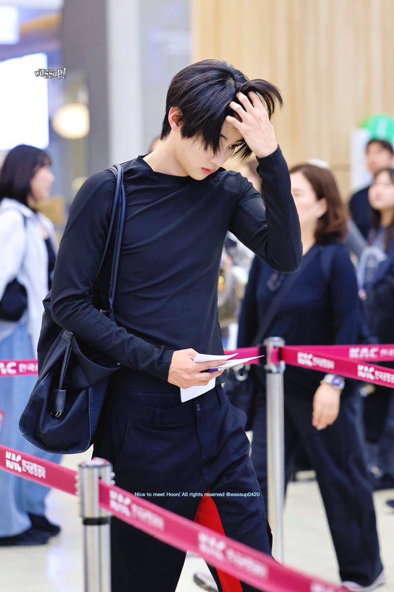 wassup0420's tweet photo. 260922

#장용훈 #JANGYONGHOON 
#아이딧 #IDID https://t.co/zz638KKJiL