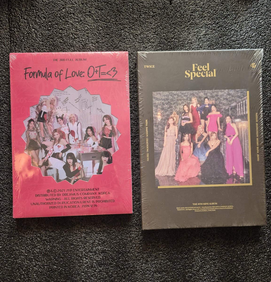 michaelthefresh's tweet photo. hola vendo cds nuevos de twice !! Precios conversables.
breakthrough: 25.000
summer nights: 20.000
formula of love: 25.000
feel special: 30.000 https://t.co/CjkFinKXkU