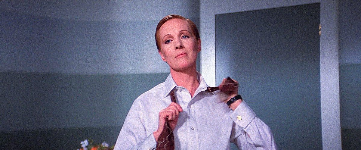 mariasrainer's tweet photo. there was a time movie musicals had julie andrews playing the lead and every single performance was brilliant, she never missed https://t.co/GddyuFp4Vk