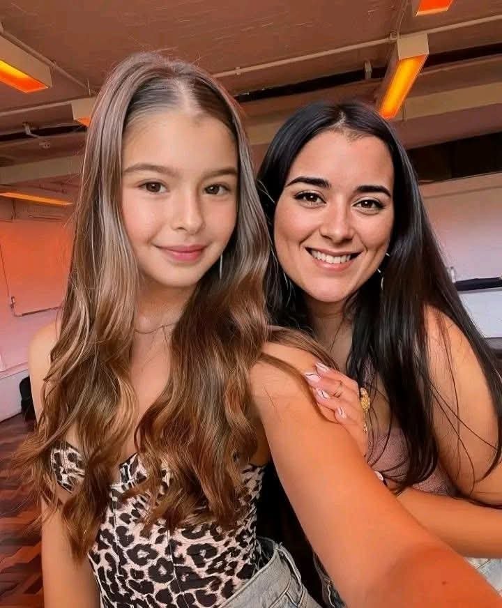CotedePablo3065's tweet photo. Sweetheart do you still love me and accept tali as your daughter?
#cotedepablo https://t.co/KIMuvSu6A5