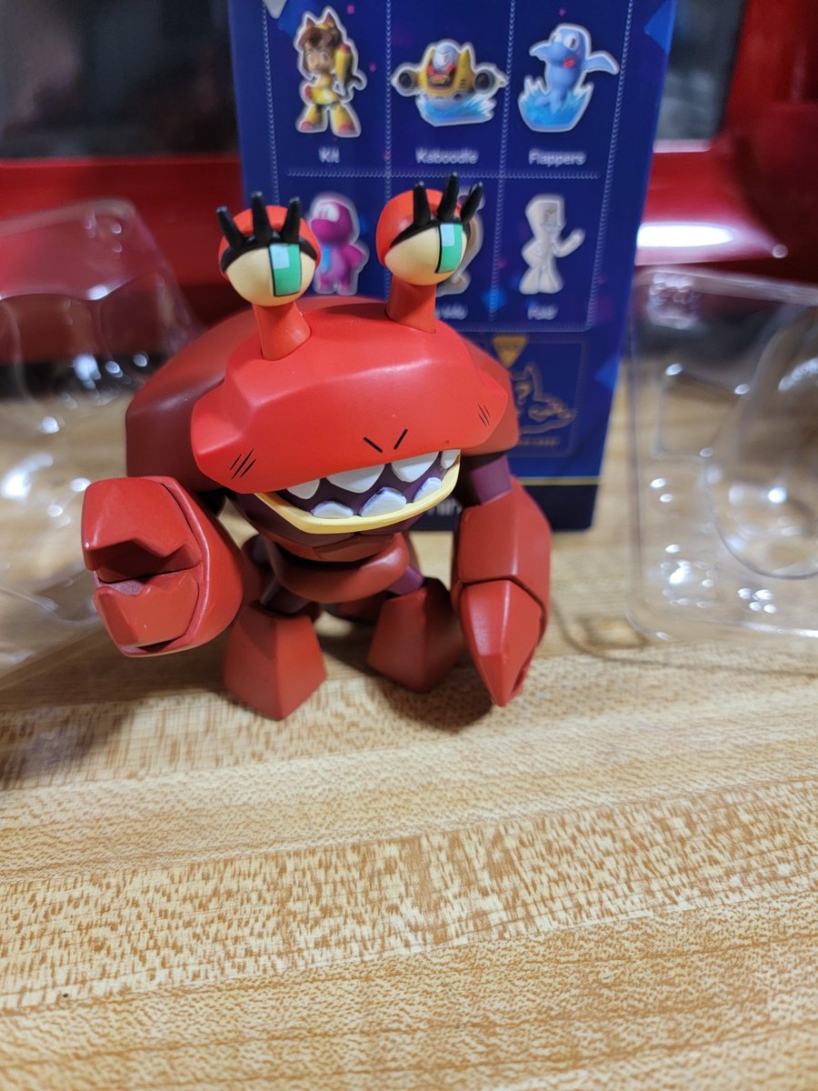 Tairlach's tweet photo. "I'm Crabgirl" https://t.co/Uz13jhGMFd