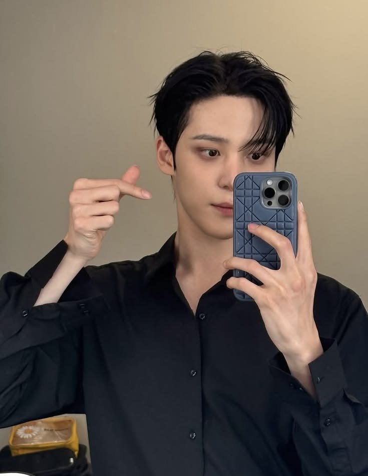 gabicdboo_'s tweet photo. #ATSD #AtinySelcaDay #ATEEZ #에이티즈 #에이티니 #윤호 #YUNHO #ATINY https://t.co/bKVZfCj1zq