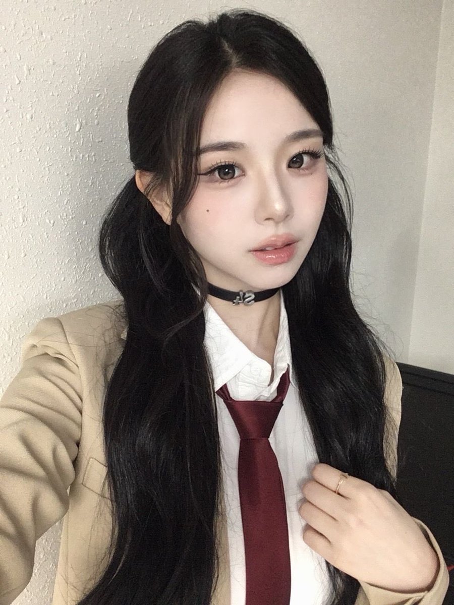 gapyeonghaus's tweet photo. [260922]
#tripleS Chaeyeon COSMO Talk update 🍑

#ChaeYeon #채연 #김채연 #チェヨン https://t.co/HmDeAcp90q