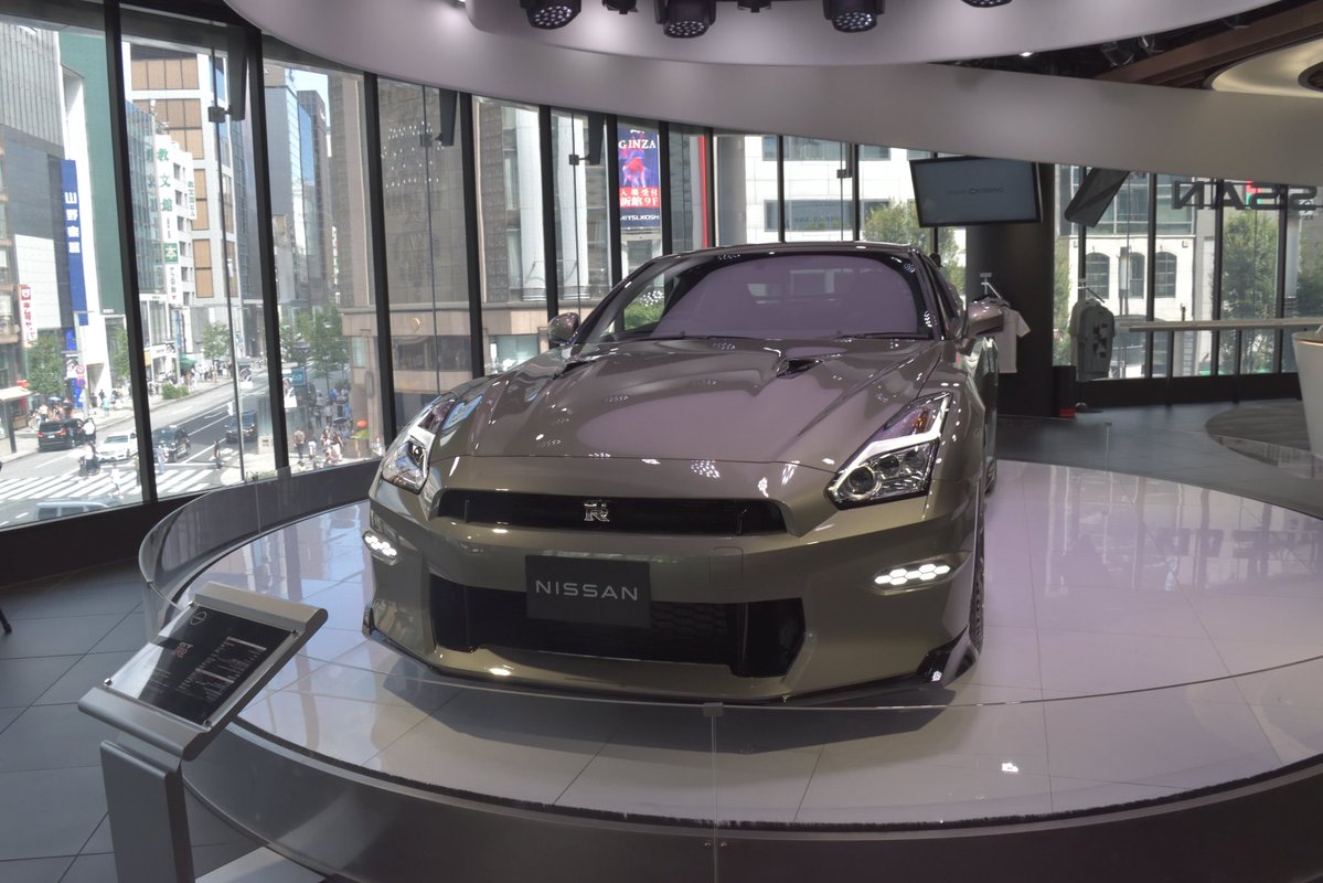 KHC0627's tweet photo. やっぱR35って美しいと言うか完成系だよね
#GTR #R35 #NISSAN https://t.co/A0Hj1AvEYz