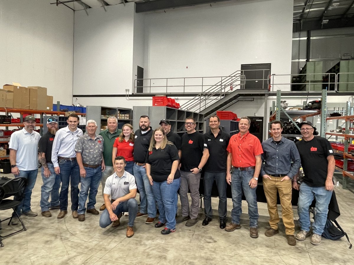 SteamNow's tweet photo. Congratulations to NBW, Inc. on their new facility in Brunswick, Ohio! Our Jim Lieskovan joined the team to celebrate the milestone. A fourth-generation company with great people and a strong operation. Proud to work alongside the NBW team! #boilerindustry #nationwideboiler https://t.co/cSNgwXpaFF
