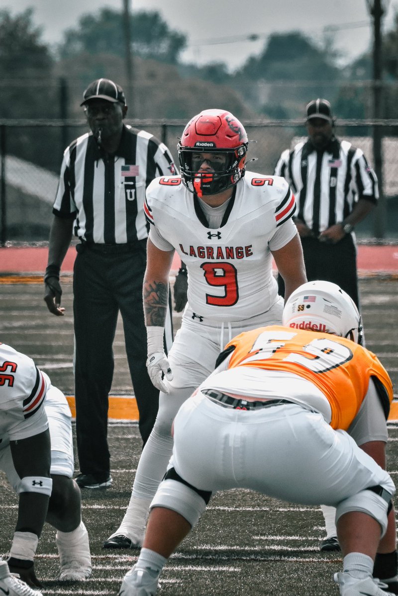 LaGrangeFTBL's tweet photo. Congratulations to our guy Jayven on winning @usa_south Defensive Player of the Week honors this week! 

#BlueCollarMentality https://t.co/fonmWWP356