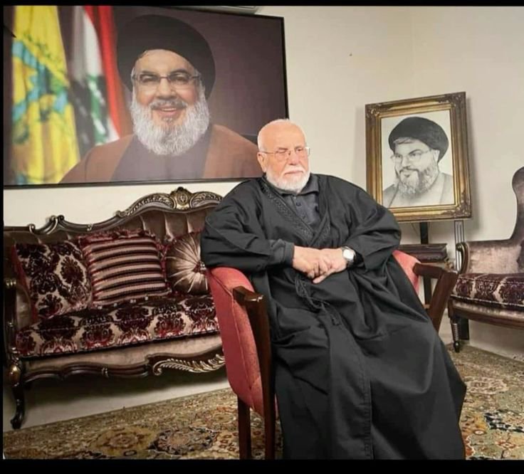 1so__r's tweet photo. دقيقة من وقتك اترحم على روح والد السيد حسـ ـن نصـ ـر الله لان كلش مقصرين بحقه🙏 https://t.co/EPtfMBC3Jg