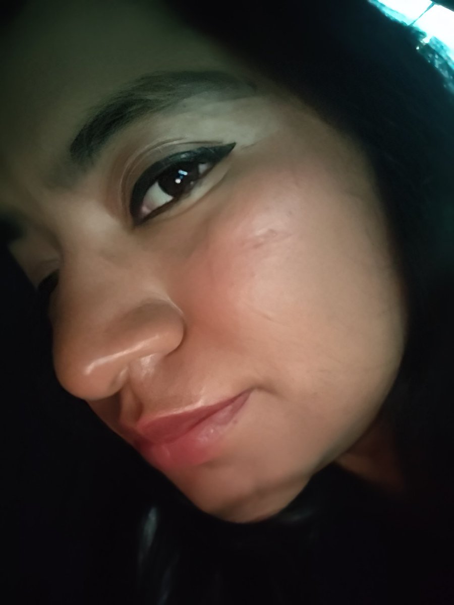 CynJan96's tweet photo. Un café necesito para terminar bien éste día. 🙃😅 https://t.co/BbSz86AwgZ