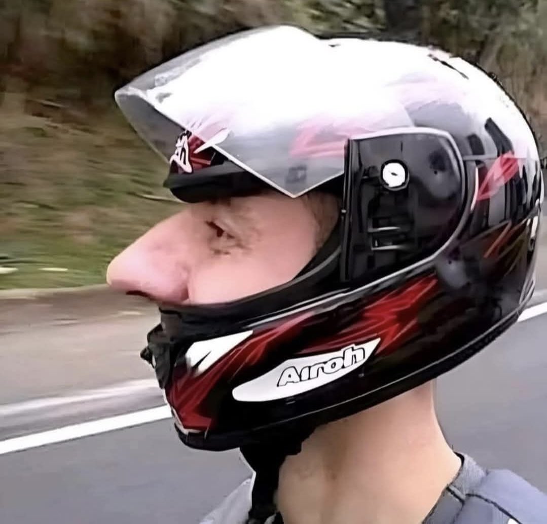 JacBiscuits's tweet photo. Found a pic of @SwoofR6 haha #stopsayingwhoasked https://t.co/uCDyZD9PBg