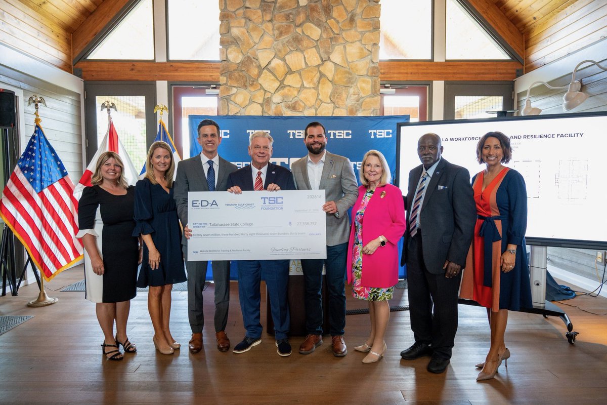 EducationFL's tweet photo. Today, Commissioner @HenmackIII joined @TallyState and @TSCpresident for the announcement of their NEW Workforce Training and Resilience facility.

This facility will support local employers, strengthen Florida’s workforce pipeline, and provide students with access to the skills needed to thrive in a changing economy.

Under the leadership of @GovRonDeSantis and Commissioner Mack, we remain committed to ensuring EVERY Floridian has the opportunity to succeed.