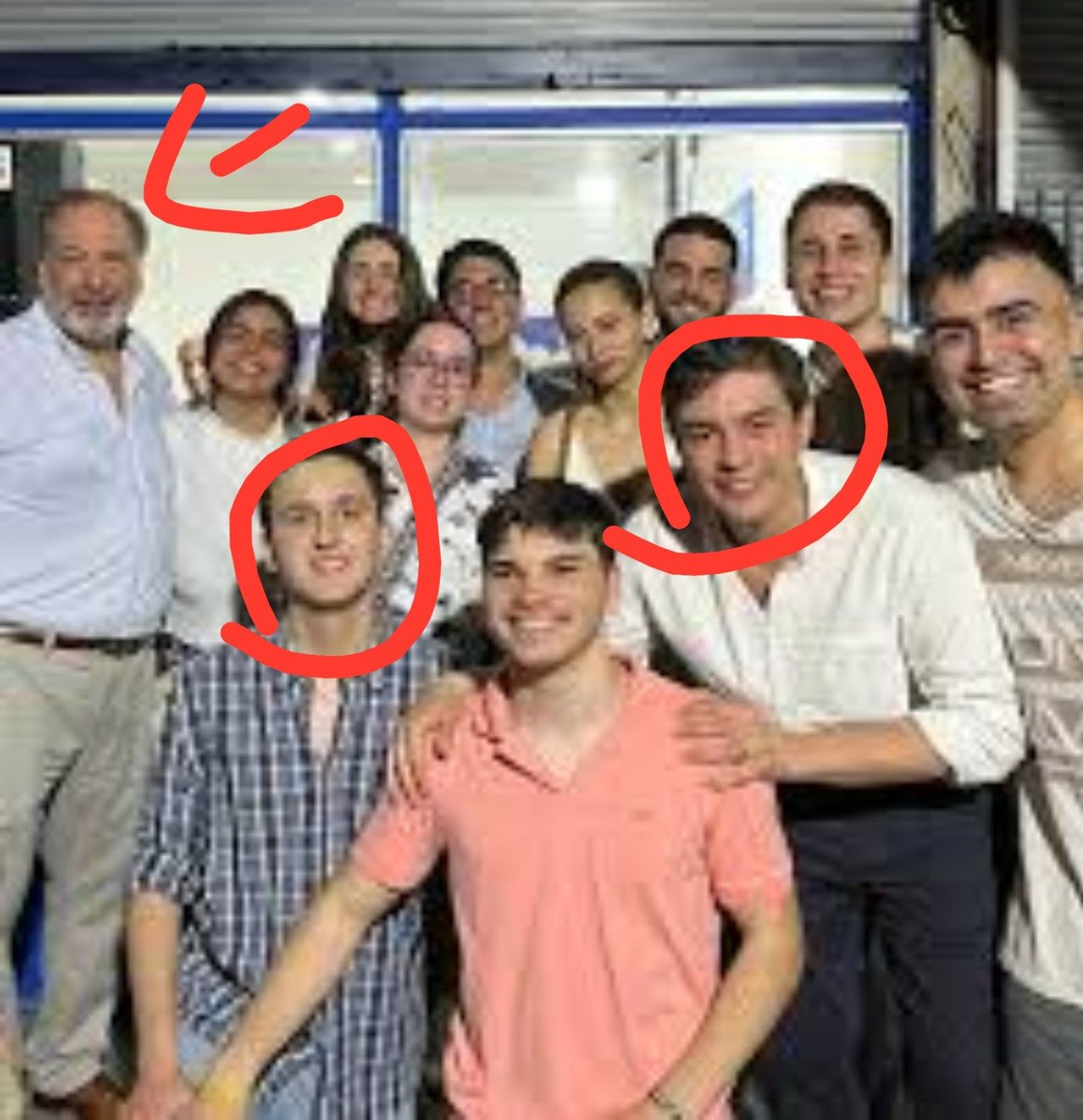 _Maxi_Arcieri's tweet photo. Hay que reconocer que siempre "apoyó" a la juventud... https://t.co/fLd8otdUdE