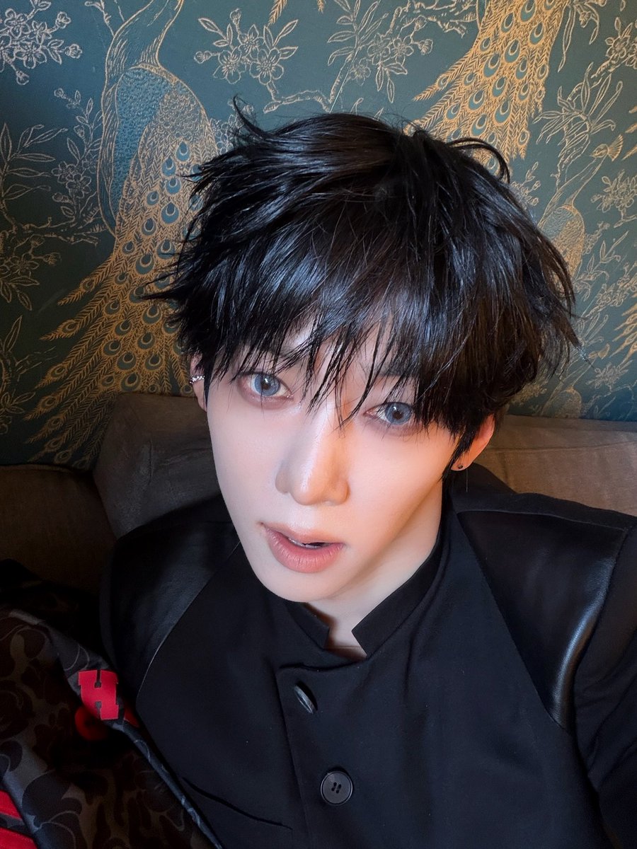 _AMPERSANDONE_'s tweet photo. What kinda vibe do I give off today

#앰퍼샌드원 #AMPERSANDONE
#나캠든 #KAMDEN https://t.co/X7WNbwN9Ey