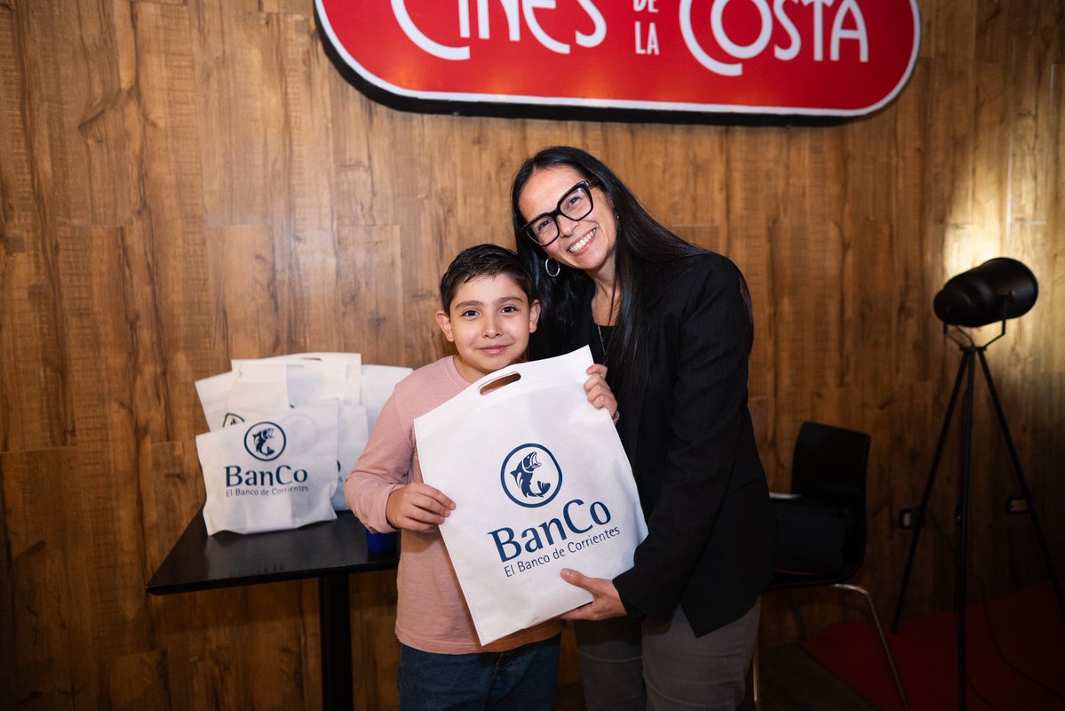BancodeCtes's tweet photo. 🎬✨ ¡Reto cumplido y planazo ganado!

El curso 2° A de United World School fue el gran ganador de UN PLANAZO PARA TU CURSO del reto de #YoBanCoElCine 🙌

Y en el Día del Estudiante llegó el momento de disfrutar el premio: cine, amigos y una jornada para compartir y celebrar juntos 🍿🎥

¡Felicitaciones! 🌸