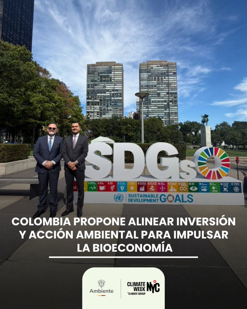MinAmbienteCo's tweet photo. 🇨🇴🌎 Alinear las decisiones de gobiernos, empresas e instituciones financieras para acelerar la acción por el clima y la naturaleza centró la conversación en el High-Level Dialogue: Aligning Business and Government Action to Advance Nature and Climate Goals.

El viceministro David Olarte (@DavidOlarteA) y el jefe de la Oficina de Asuntos Internacionales, Luis Quintero, presentaron la Agenda ABC (Agua, Biodiversidad, Comunidades) y plantearon cómo conectar las prioridades ambientales de Colombia con política pública, inversión, cooperación y alianzas para impulsar la bioeconomía, los servicios ambientales y generar oportunidades con las comunidades y para las comunidades.