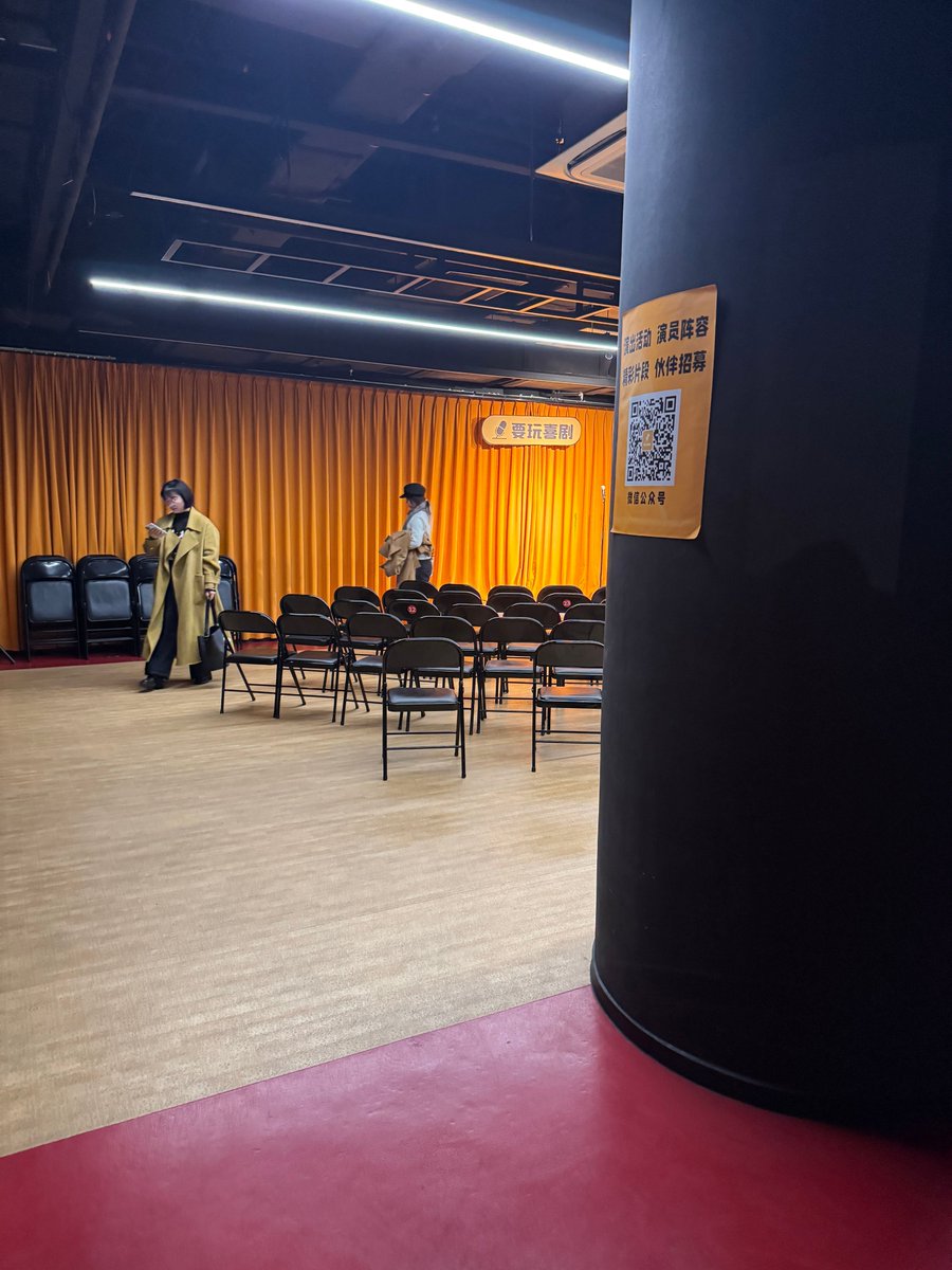 DilhamLubis's tweet photo. Just bombed my first open mic set so hard the bartender just slid me a free beer to “cheer up… or whatever.” https://t.co/WMyf09PIcp