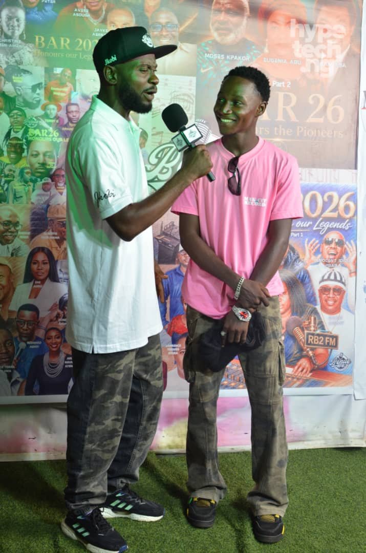 Epiphany_iyua's tweet photo. OLDMAN TOLD ME A STORY… 👀
“Oldman told me a story a long time ago… I did not understand it.”
Now I do.
Warfare. Faith. The streets. Purpose. Survival.
From homeless man to penthouse man.
No fear. We are getting there. 🔥🙏🏾

#WhateverYouThinkOrImagine #AfroGospel #NaijaMusic #m https://t.co/xrgsbwnjbj