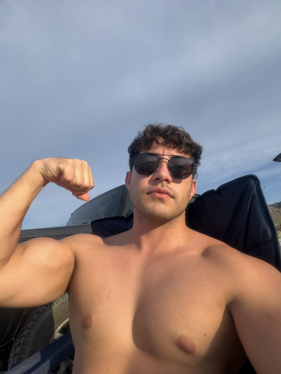 danieljimenezx1's tweet photo. 🏖️🌊 https://t.co/09o8VzqQND