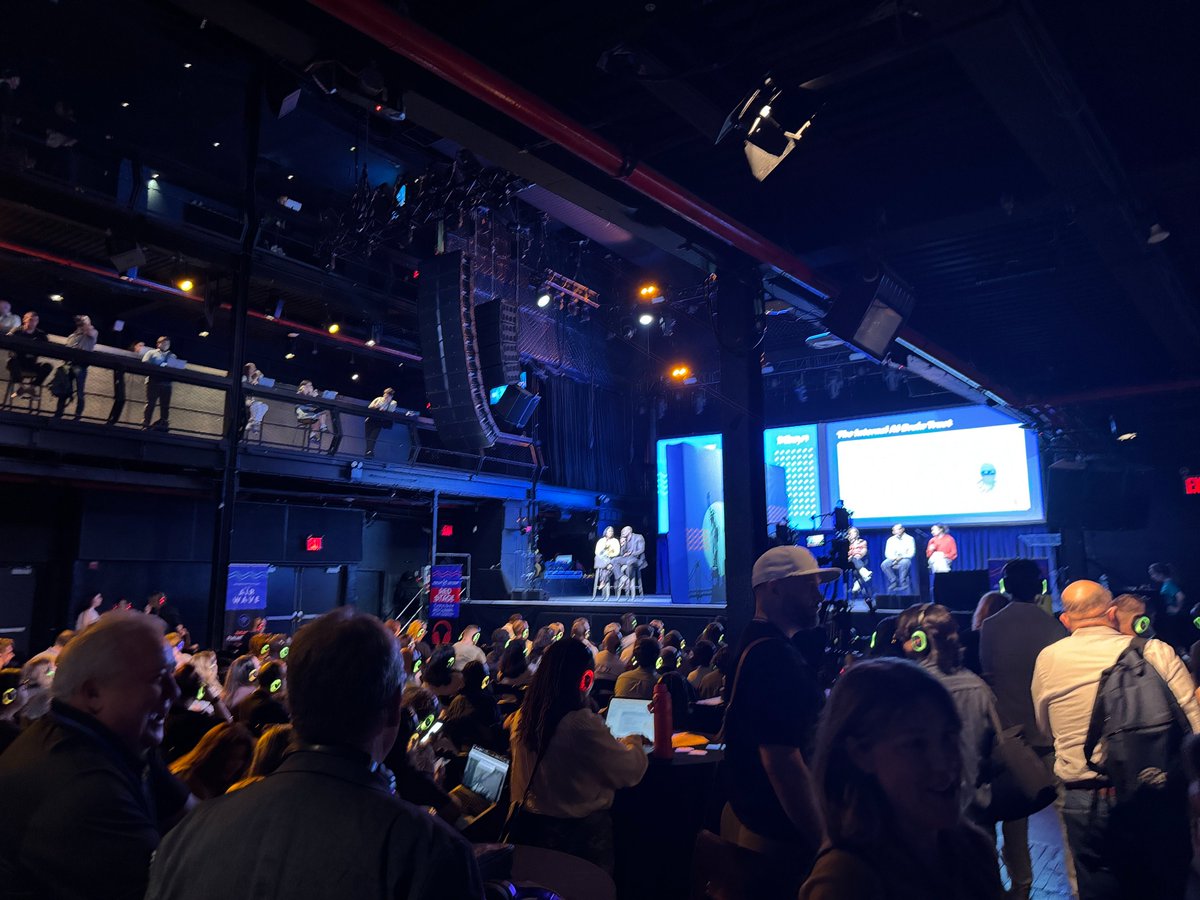blubrry's tweet photo. That’s a wrap on Podcast Movement!

Another great event for the podcasting community and we’re glad to have been part of it.

Thanks to everyone who showed up, shared ideas, and continues to push podcasting forward.

Until the next one! 👋

#PodcastMovement #Podcasting #Blubrry https://t.co/ijdOmIhFKB