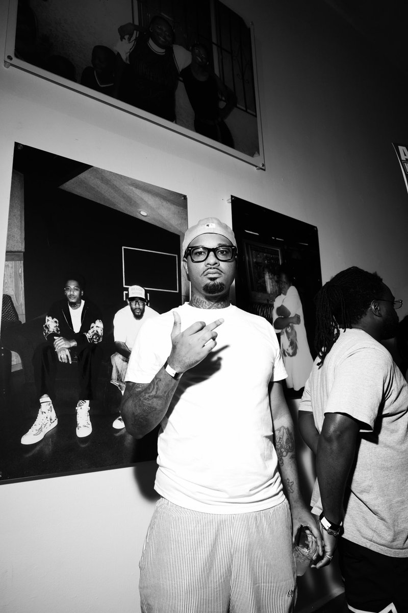 AzSWAYE's tweet photo. THINK IMA DIE BEFORE I RUN IT UP? 

NEGATIVE! https://t.co/DS5Amlxbik