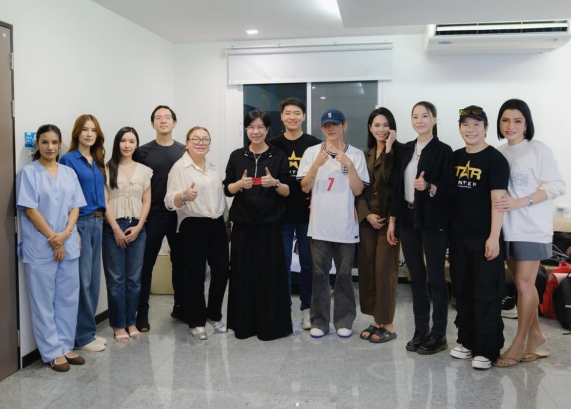 BT4U_BXXM0808_Z's tweet photo. 摘下🧢，多多出镜嘛～
长发也好，短发也罢
黑色或者其他，是你都好看
@bxxm_rvw 别害羞🥰🥰

#BXXMRVW #RVW
#BoomRaveewit https://t.co/SOhnJPHNse