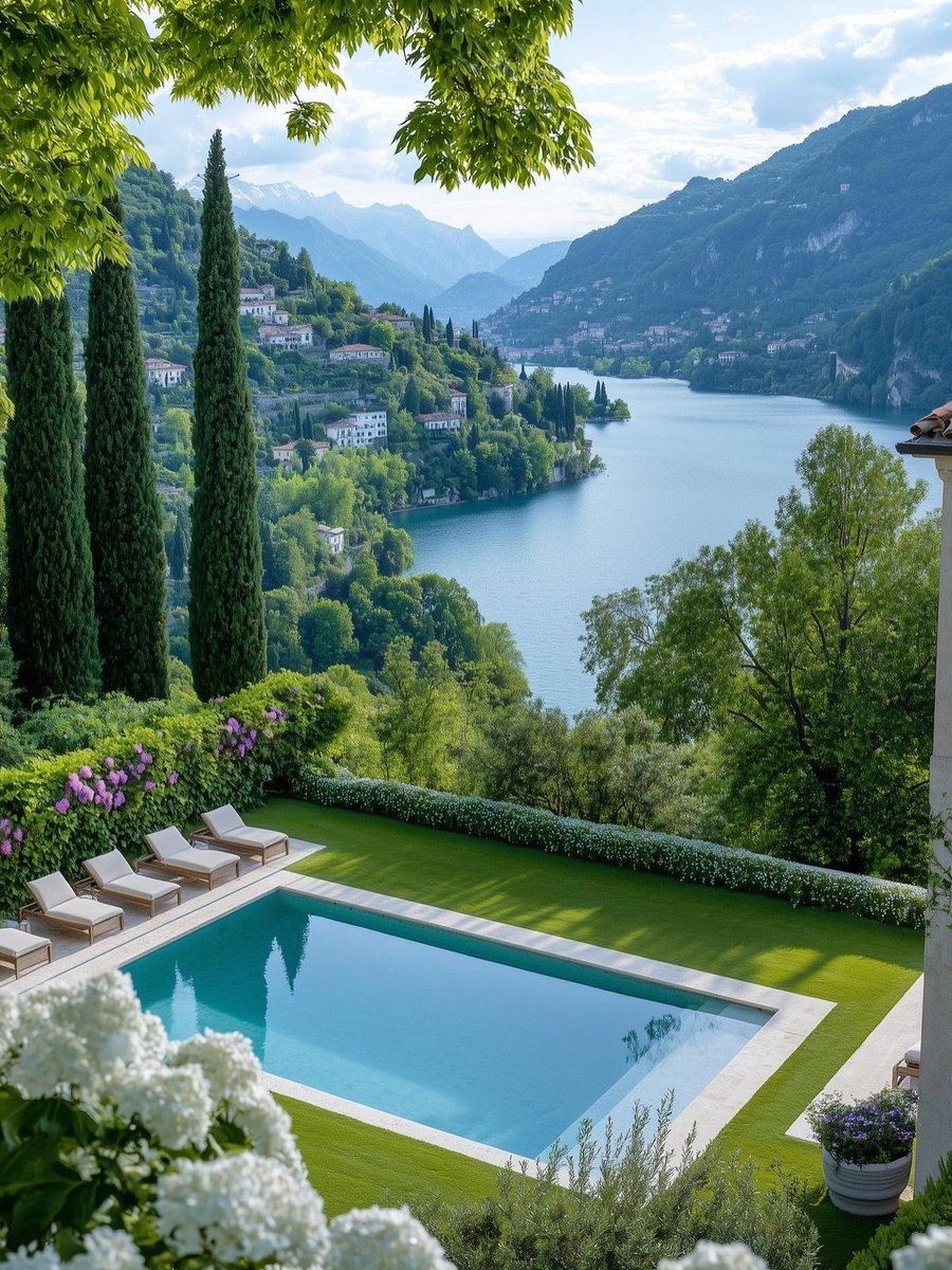flower6260's tweet photo. Como lake, Italy https://t.co/474xAx42WM