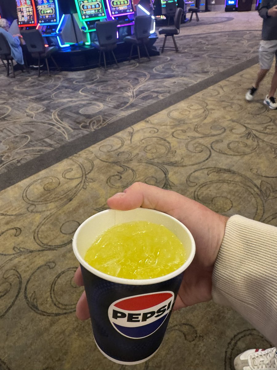 hoosierpants's tweet photo. DEAL ALERT: You can get 4 cups of Mountain Dew for just $375 at Terre Haute Casino Resort https://t.co/JnmcSpgr47
