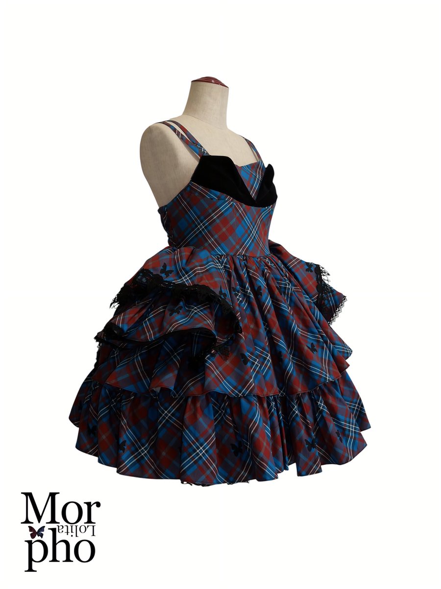 Morpho_lolita's tweet photo. Wonderland series 

・Queen Doll Dress R/I x Queen Doll Corset
・Queen of Heart Dress  R/I
・Queen Doll Drsee B/R
・Queen Heart Jacket R/I
 
https://t.co/bgA39odZz8 https://t.co/mqZOeiGU6K