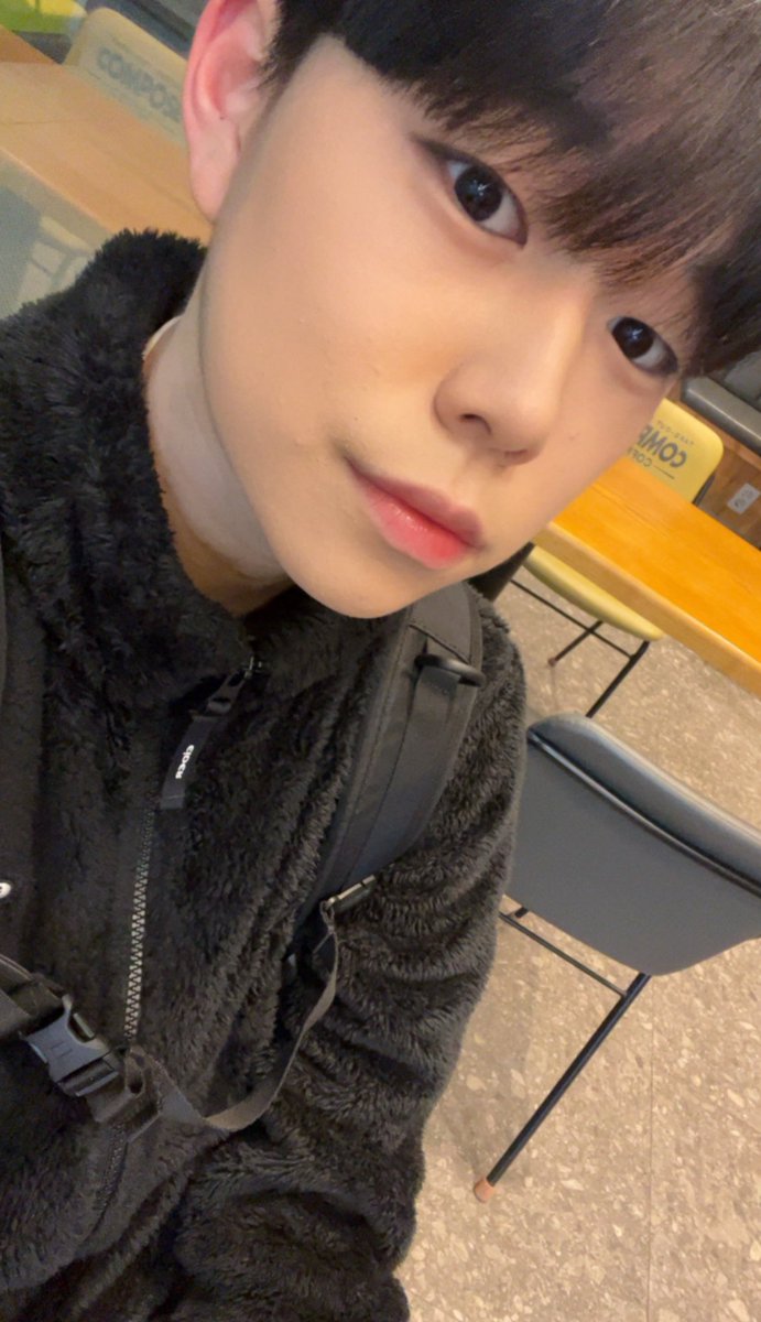 zlxz11111's tweet photo. #ㄱㅊㅅ #ㄱㅇ #게친소 #게이
친분연애구함
맘눌뎀다볼게❤️ 사진더잇음 https://t.co/hV7aKigyGG