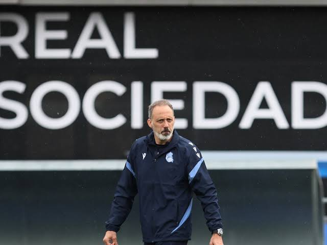 sagardoa's tweet photo. Imagínate no abrazar el caos con estos psicópatas en el cuerpo técnico. https://t.co/w1Wgv8FQtu
