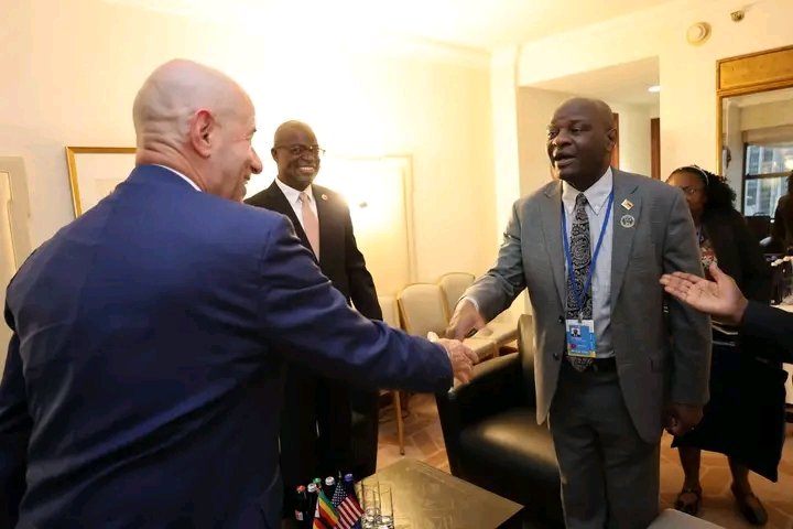JMarufu80198's tweet photo. 🇿🇼🇿🇼🇿🇼🤝🇺🇸🇺🇸🇺🇸
DIPLOMACY MUST OPEN DOORS FOR DEVELOPMENT.
This is what constructive engagement looks like.
The meeting between Foreign Affairs and International Trade Minister Prof. Amon Murwira and U.S. Assistant Secretary of State for African Affairs Frank Garcia in New York provides an opportunity to explore areas of mutual interest between Zimbabwe and the United States.
From trade and investment to agriculture, mining, manufacturing, technology and skills development, stronger bilateral engagement can create opportunities for Zimbabwean businesses and strengthen people-to-people cooperation.
The important point is simple: Zimbabwe can engage broadly with the world while firmly advancing its own national interests.
President Emmerson Dambudzo Mnangagwa's “Friend to All, Enemy to None” approach puts economic diplomacy, mutual respect and constructive engagement at the centre of Zimbabwe's international relations.
We welcome dialogue that can translate into investment, market access, technology transfer, skills, jobs and value addition for Zimbabwe.
🇿🇼🤝🇺🇸
Zimbabwe is open for business. Zimbabwe is open for partnerships. Zimbabwe is open to the world.
#ZimbabweFirst #FriendToAllEnemyToNone #EconomicDiplomacy #EDWorks #ZimbabweUSA #Vision2030
@edmnangagwa