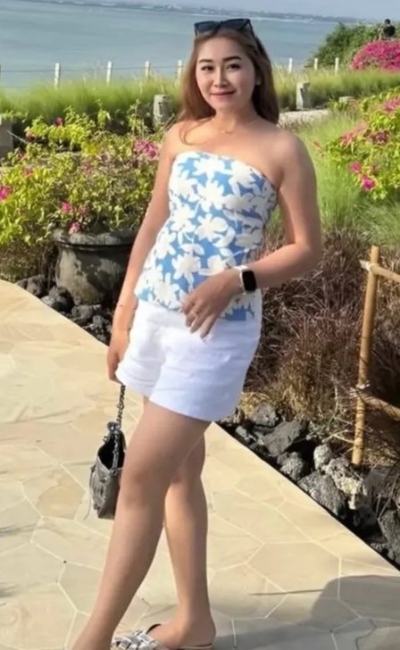 dwigiri_2000's tweet photo. Binor sexy https://t.co/iwtbmyaLe9