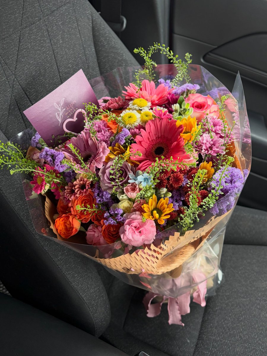 Flowersidmb's tweet photo. https://t.co/M53D7uIr44