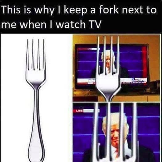 time4kind's tweet photo. "This is why I keep a fork next to me when I watch TV." https://t.co/VsQ9GGPIZc