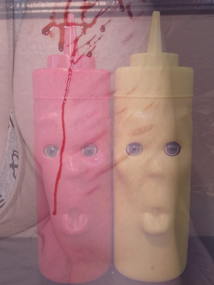 calmkoolaid_123's tweet photo. First time doing it in awhile....kinda nervouse.....

SFX MAKEUP! FAKE! SFX MAKEUP! https://t.co/yADL9UyYWl