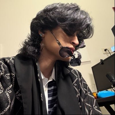 iit69y's tweet photo. @vibemooo يلعن ام وجهك طيب مين ابن المقروده الي يدخل ومايقذفك https://t.co/1hj4zIsWGI