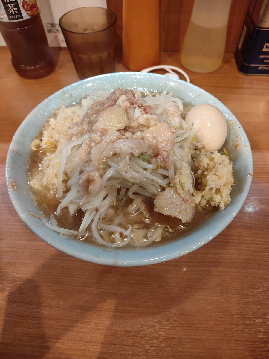 Jiro_of_Zeon's tweet photo. #ラーメンBooBoo太郎

言わずもがな美味い

野菜じゃなく
野菜マシにしとけば((ry https://t.co/wjjy7PmWHF