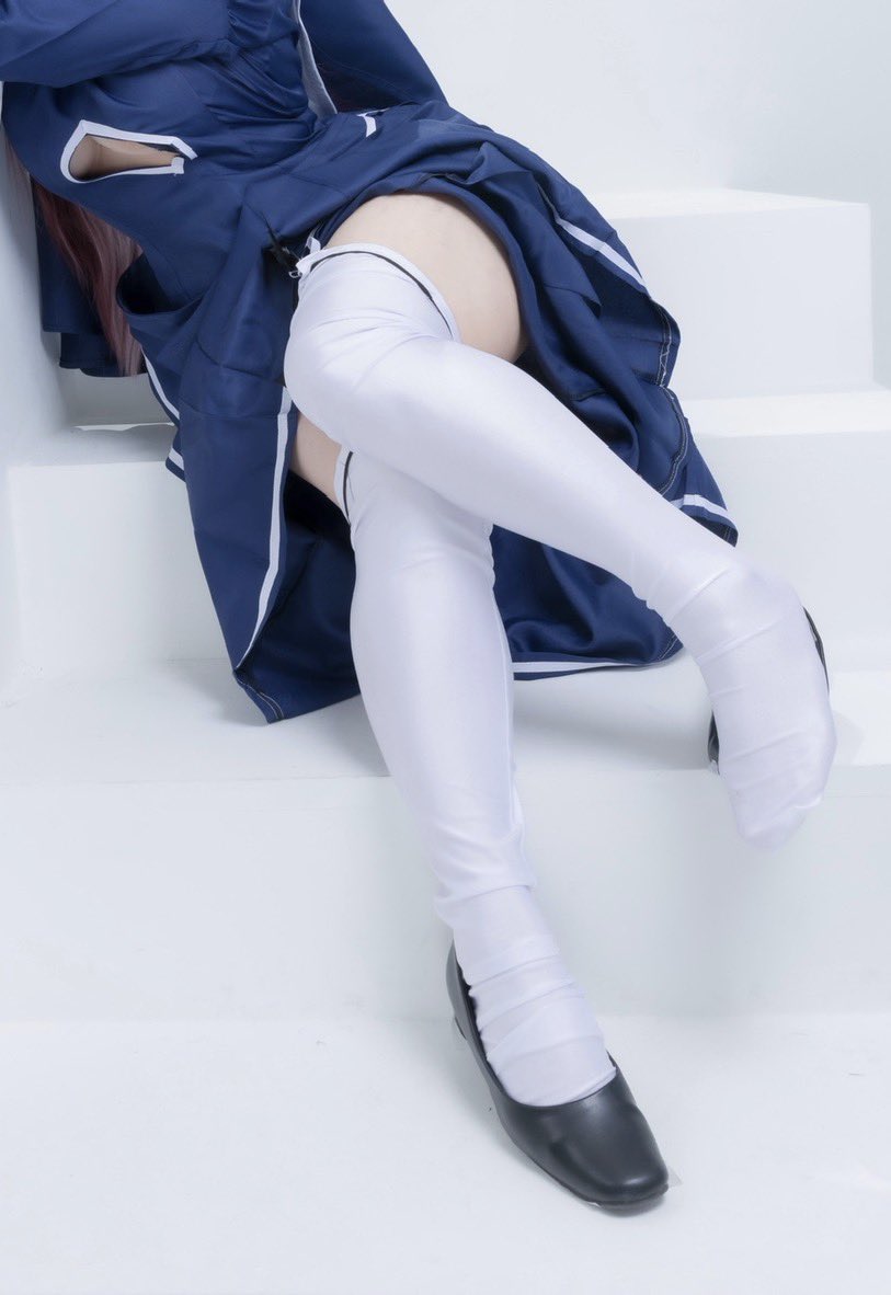 karuanocoss's tweet photo. #自慢の脚を見せよう

宝鐘マリン4種 https://t.co/8LKrNXaqQF