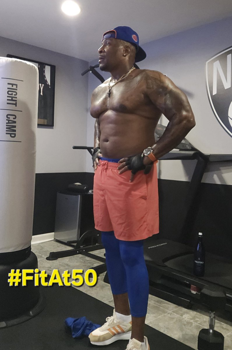 Ron51416700's tweet photo. Work In Progress
#SoFresh
#MrPositivity
#FreshHands https://t.co/6z7DJiY3fx
