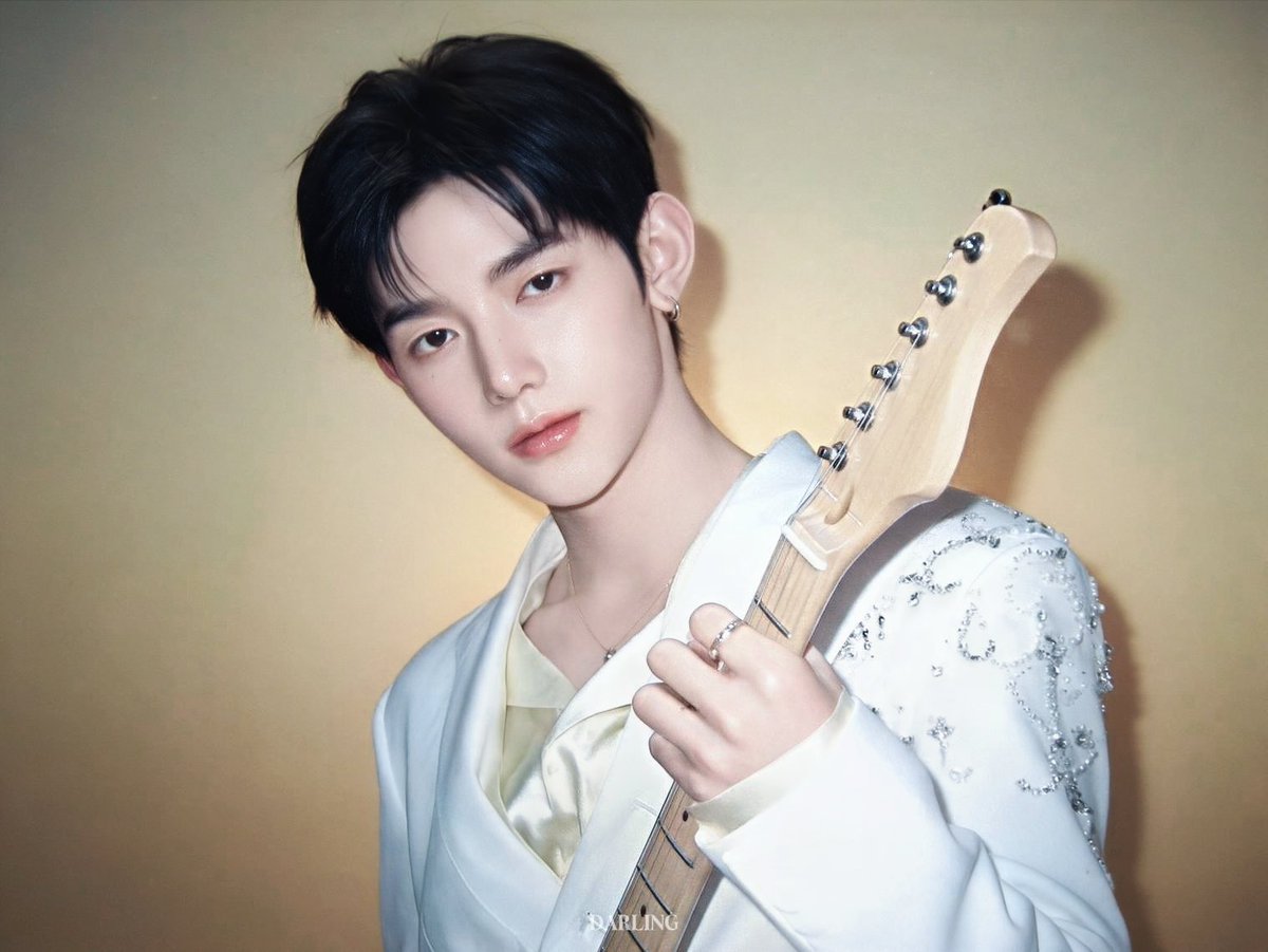 HAODARLING5's tweet photo. 🎸 https://t.co/eZ6RvLkUVr