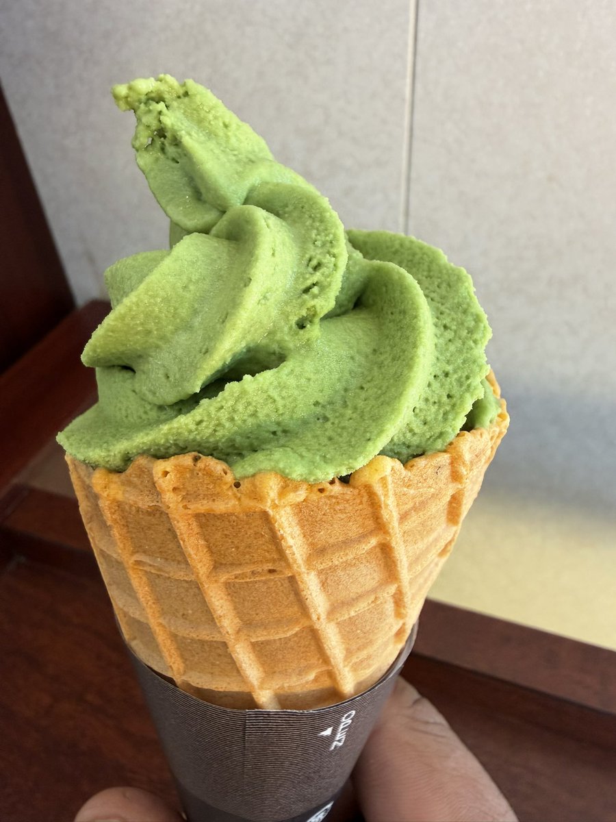 Ryu1049040's tweet photo. 朝食食べに行った〜和風プレートセット‼︎
うまうま〜(๑>◡<๑)
食後のデザートに抹茶アイスクリーム
抹茶めちゃ好きなんだよな〜(￣▽￣) https://t.co/CFyT84VHEY