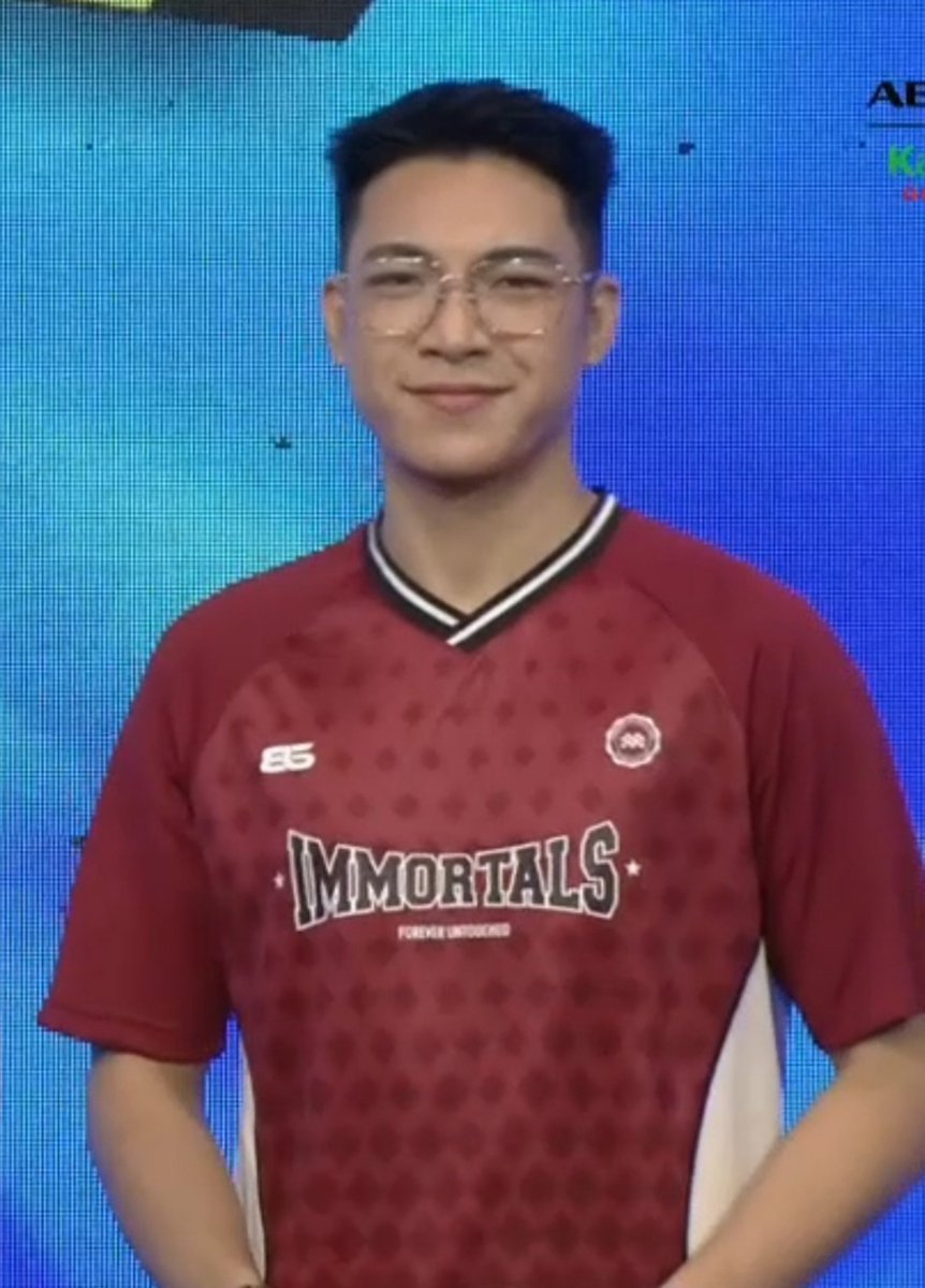 D_simplejazzy's tweet photo. Sobrang fresh naman Sir !✨ Ang POGI mo @Espanto2001 😍❤️

#DARREN  #ShowtimePwedengSumaya https://t.co/jUOkAmtjHj