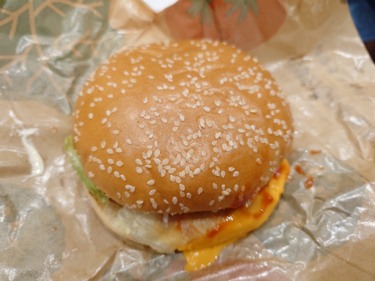 fahrenheit8589's tweet photo. 人生初ワッパー https://t.co/qp1iRfuvEG