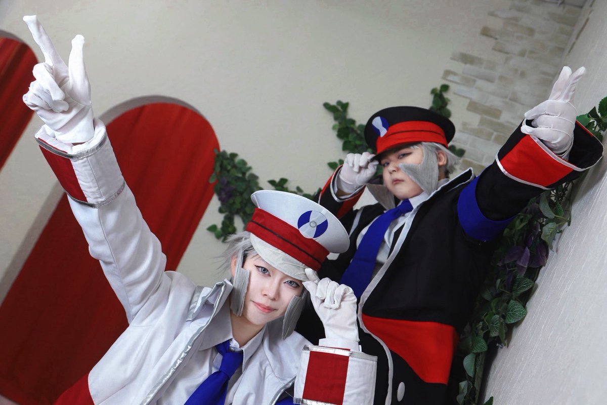 Rielrieeel_08's tweet photo. #祝16周年BW併せ
※Cosplay

『      Battle   Subway          』

photo▶︎皇帝 様

ノボリ▲:@Syux5_ma 
クダリ▽:うち

 #サブマス https://t.co/blm8Ju8XqU