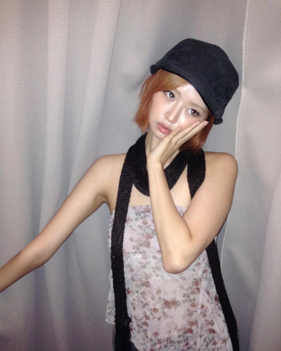 ivepics_'s tweet photo. rei instagram update https://t.co/OQM98oed73