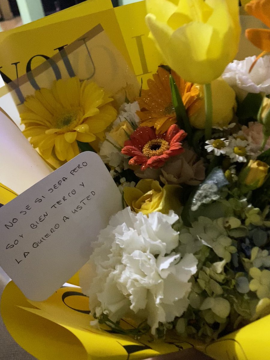 sweet_danni12's tweet photo. 💛 https://t.co/bPdb39O1k3