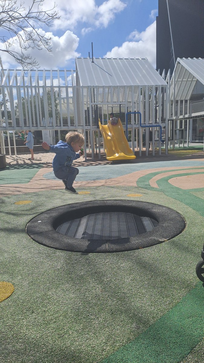 Sandy16409931's tweet photo. I took my son to the playground as a reward for being so amazing at his dentist appointment. As I watched him play, I realised adults should get rewards after their dentist appointments too!ย
#mumlife https://t.co/0M7Z4epzWR