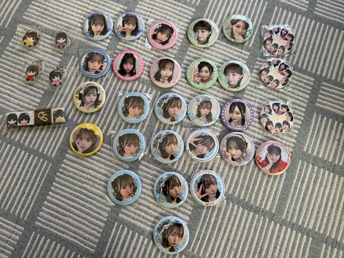 CS_Yuto_runner's tweet photo. きゅーすと　買取

CUTIE STREET きゅーすと 

【譲】画像

【求】買取 ALL500円

お気軽にお声がけください^_^
#きゅーすと交換 https://t.co/nT0uwmxzIR