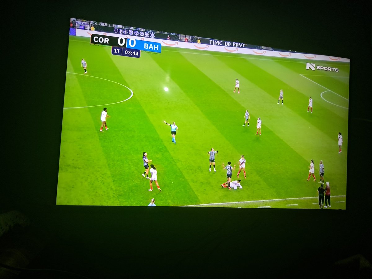 elyelsccp's tweet photo. Assistindo o único Corinthians que me faz feliz.

O Corinthians feminino 🦅💜 https://t.co/35O5YTLFWu