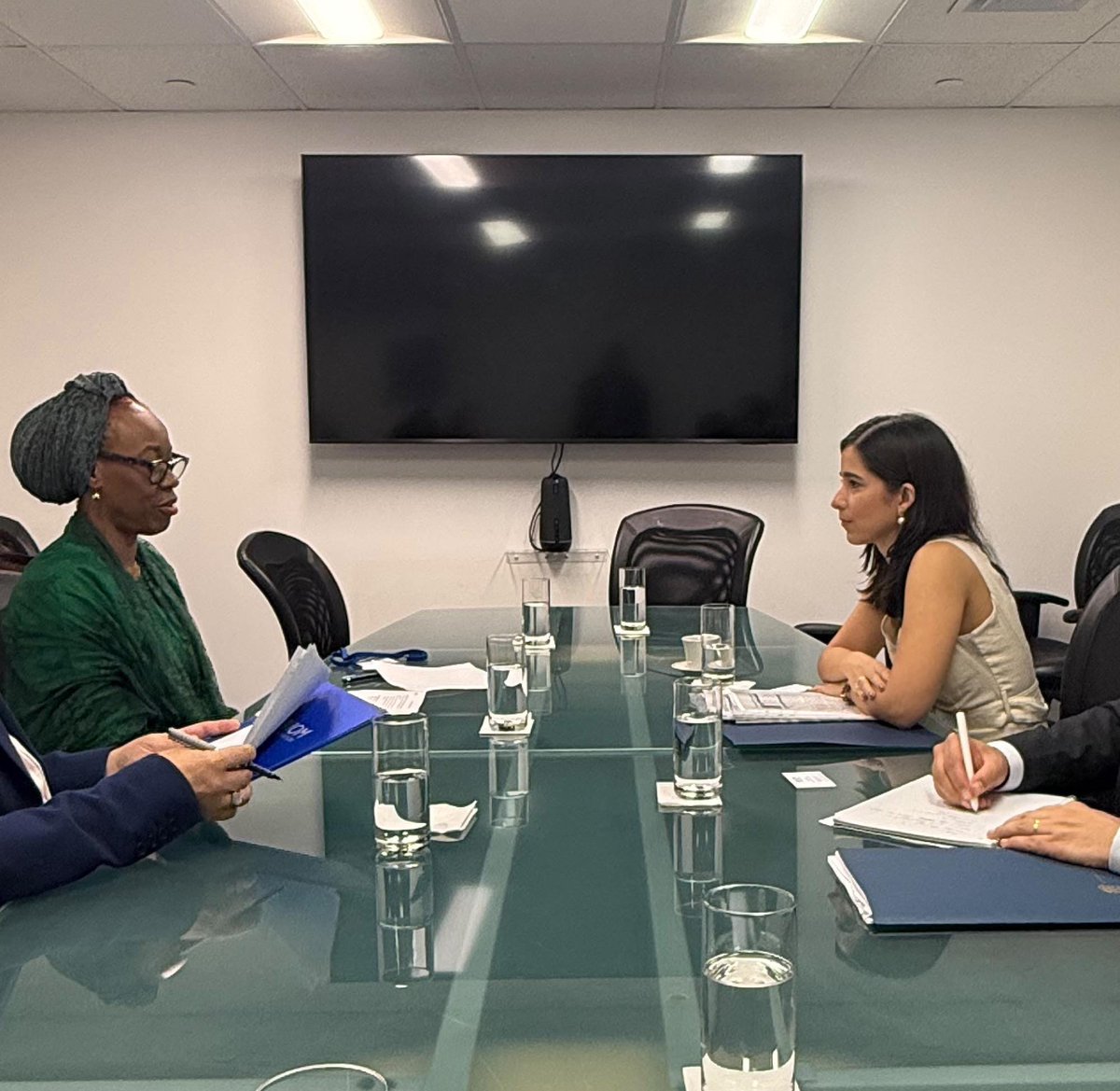 daniels_ugochi's tweet photo. I am in New York this week for #UNGA81 to join important conversations on migration and work with partners on practical solutions.

Today's discussions focused on how cities can expand regular pathways and support inclusion, as well as our 70-year partnership with Colombia. https://t.co/0cfEPtlU7z